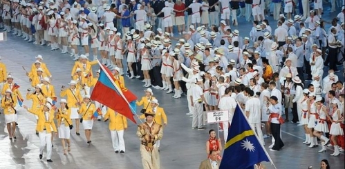 Олимпийн нээлтэнд улс бүр эрэгтэй, эмэгтэй хоёр тугчинтай жагсана