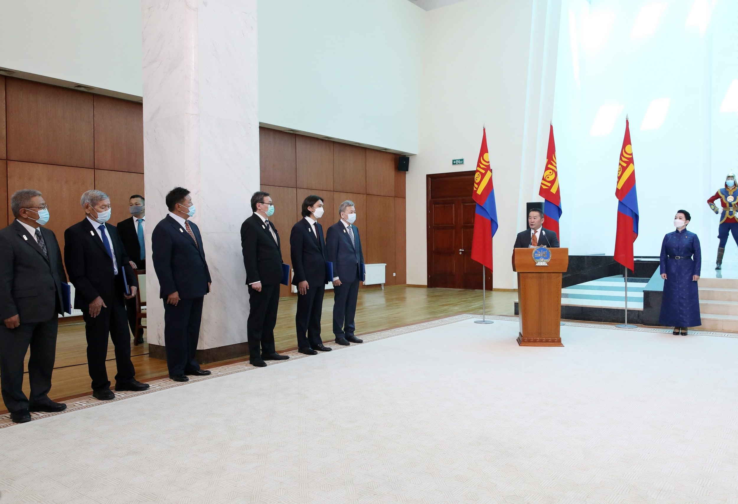 Монгол Улсын Ерөнхийлөгч Х.Баттулга: Элчин сайдын томилолтыг улс төрийн “шагнал” гэдэг агуулгаар хандахаас эрс татгалзах хэрэгтэй