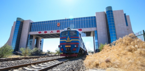 Өргөн царигаар анхны галт тэрэг Улаанбаатарыг зорьжээ