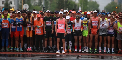 “Улаанбаатар марафон”-д оролцож буй шилдэг тамирчдыг танилцуулж байна