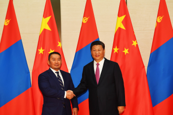Монгол Улсын Ерөнхийлөгч Х.Баттулга, БНХАУ-ын дарга Ши Жиньпин нар албан ёсны уулзалт хийв