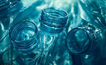 Европын холбооны улсууд хуванцар савны хэрэглээнээс бүр мөсөн татгалзана