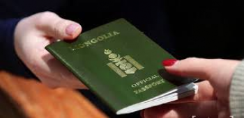 Зарим дипломат болон албан паспортыг хүчингүй болгов