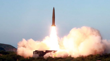 Хойд Солонгос дахин пуужин харважээ
