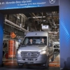 “Mercedes-benz” цахилгаан хөдөлгүүртэй бүхээгтэй машинаа танилцуулжээ