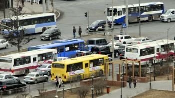 Бямба гаригаас нийтийн тээврийн хэрэгсэл ердийн цагийн хуваариар халдвар хамгааллын дэглэм сахин явна