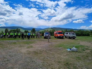 Голд живж байсан таван иргэнийг аварчээ