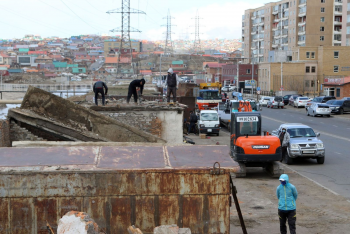 Нийслэлийн нутаг дэвсгэрт зөвшөөрөлгүй барьсан 2,073 гараашийг буулгажээ